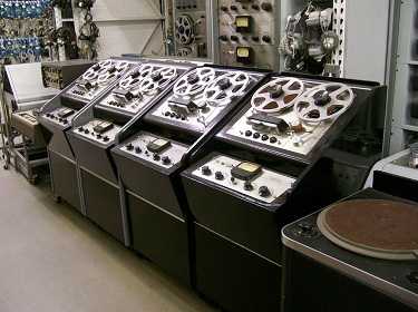 Magnetic Tape Recorders and Reproducers - Recording with tape